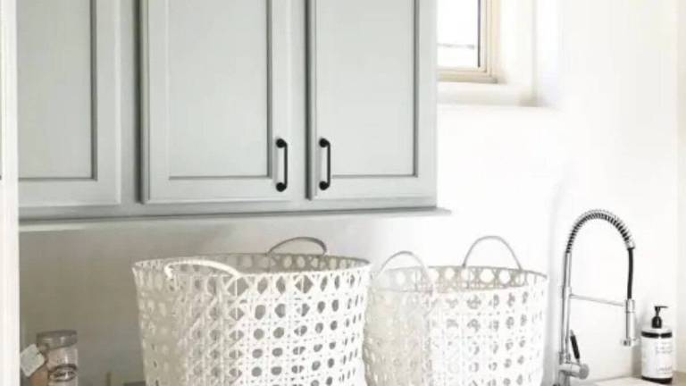 gray green paint colors