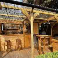 outdoor bar ideas